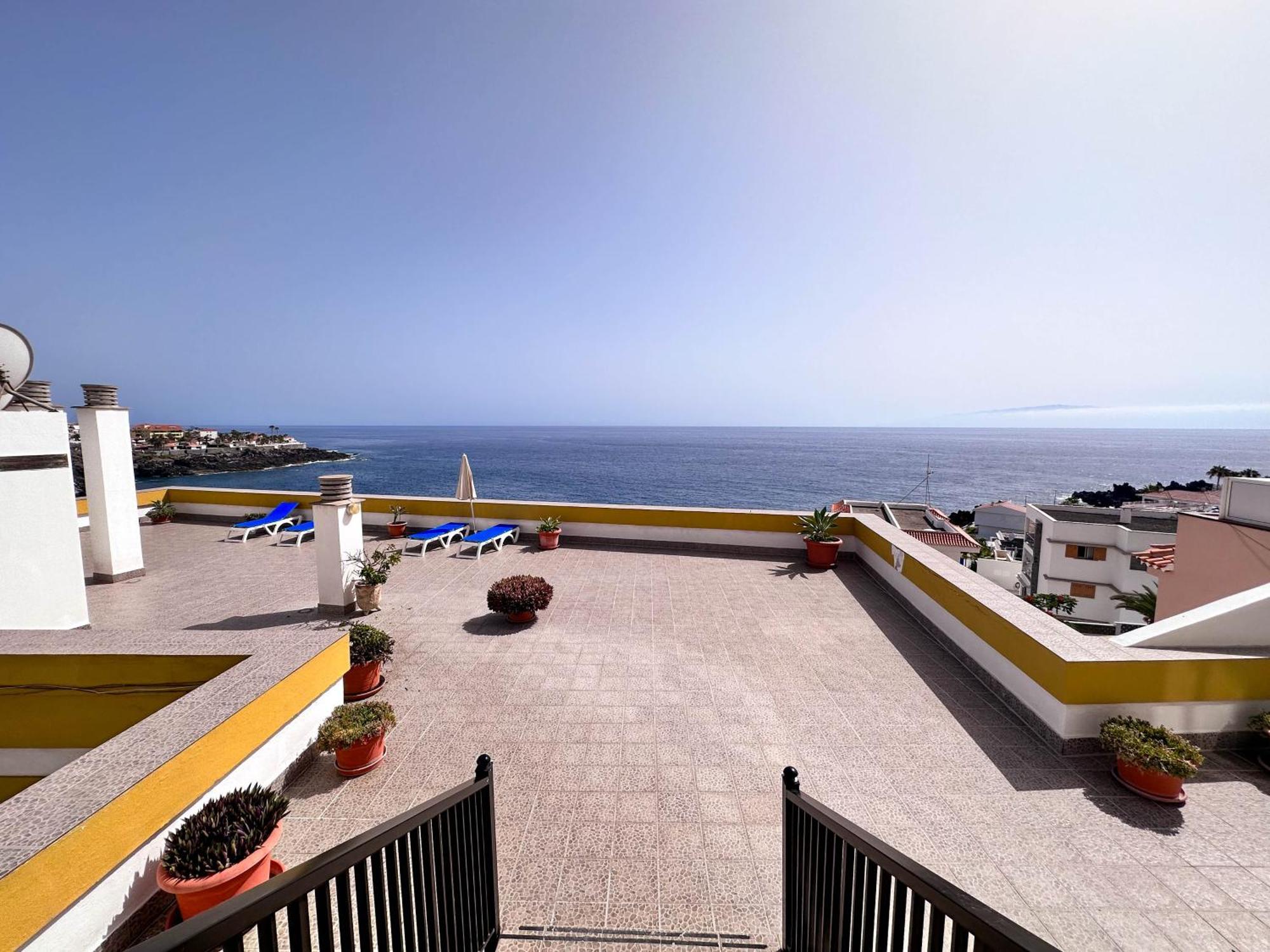 Black Sand Holiday Home Puerto de Santiago  Extérieur photo